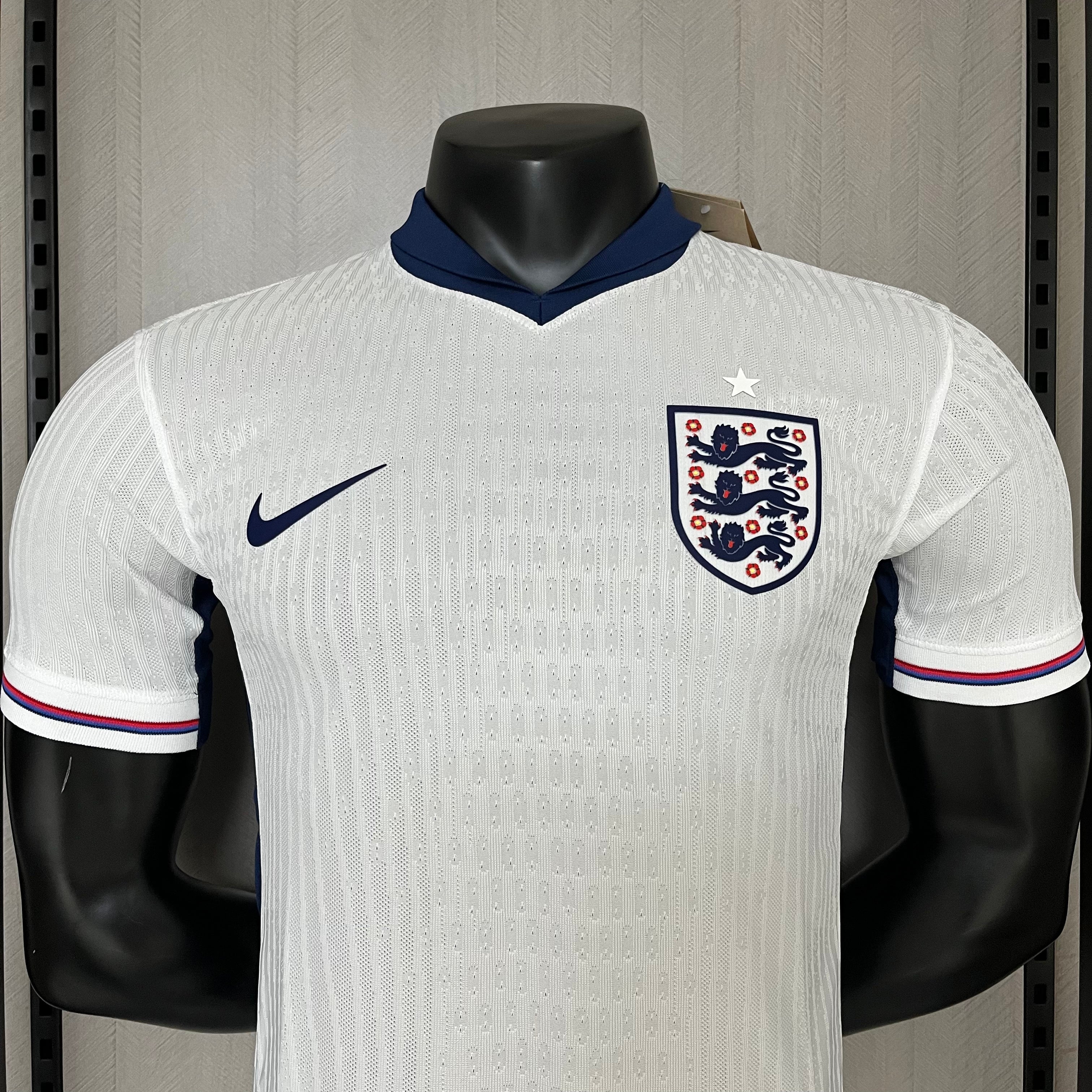 England 24-25 | Player Version | Home