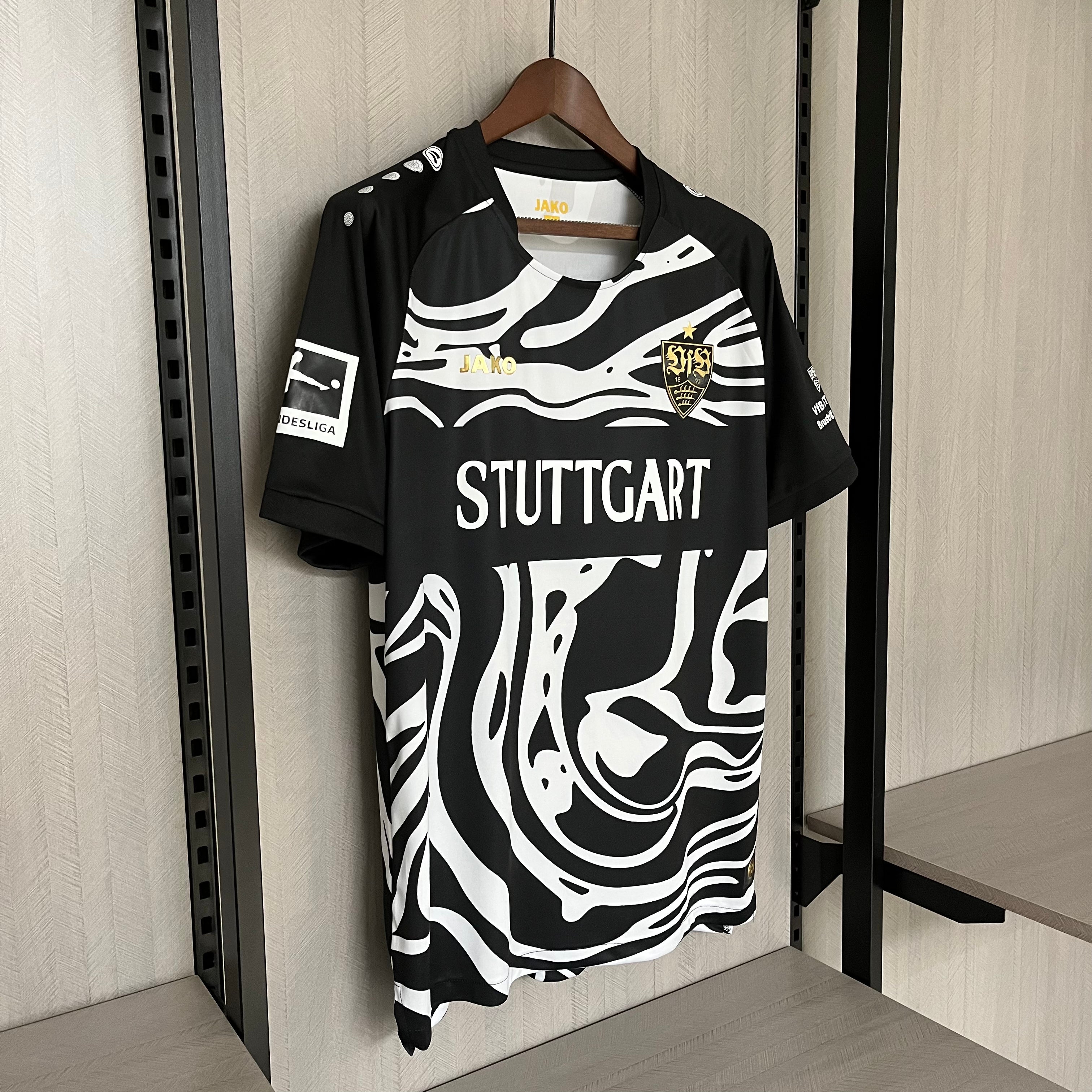 Stuttgart 23-24 | Special Edition | Black